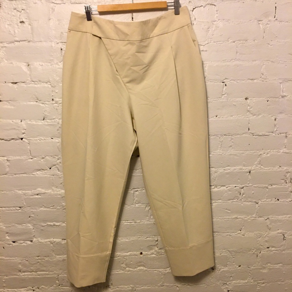 Aday cropped portfolio pants in cream tapered size xl